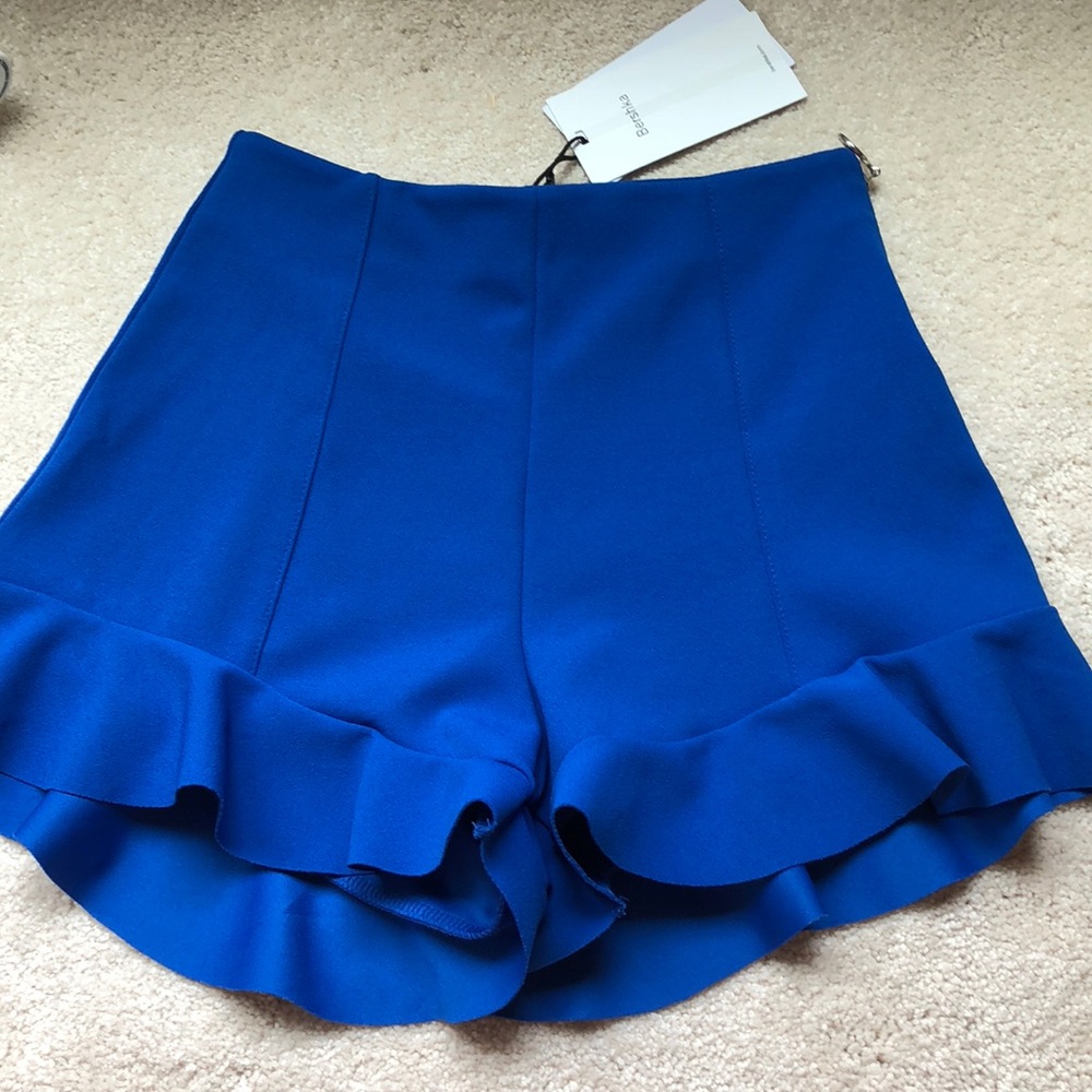 Blue high waisted shorts :)
